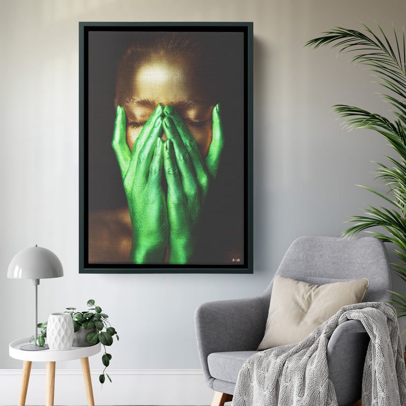 Women Majesty Wood Frame