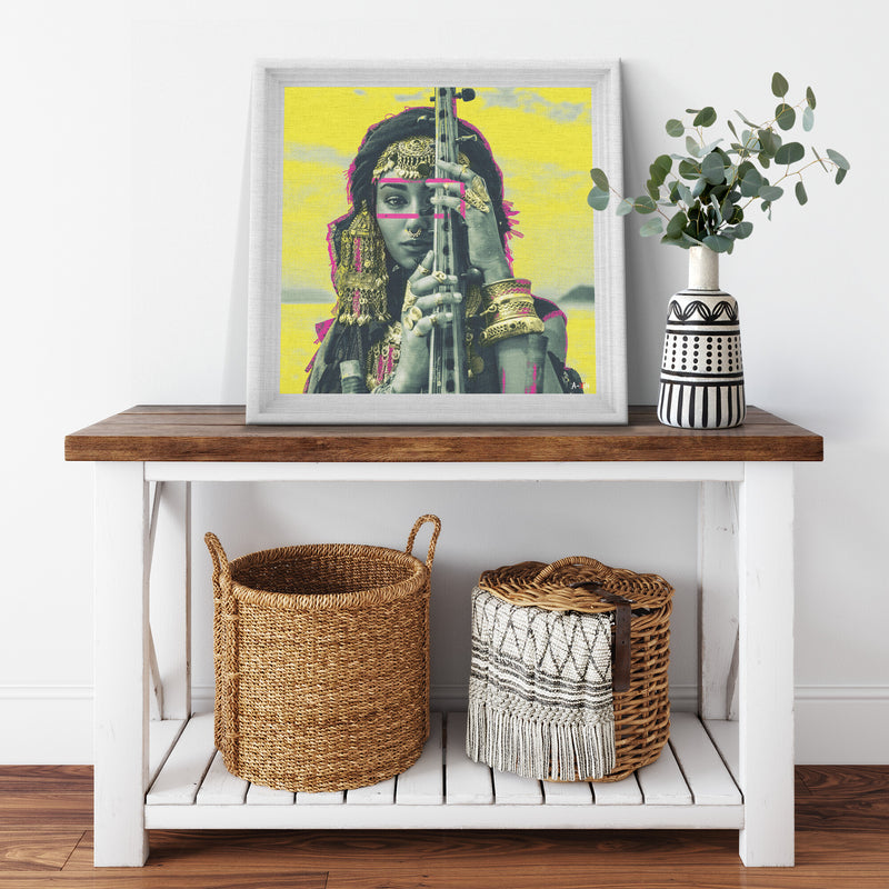Beauty Desert Printed Illusion Frame White