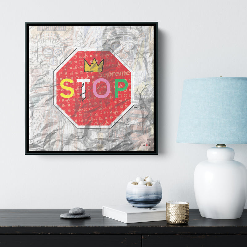 King Stop Wood Frame