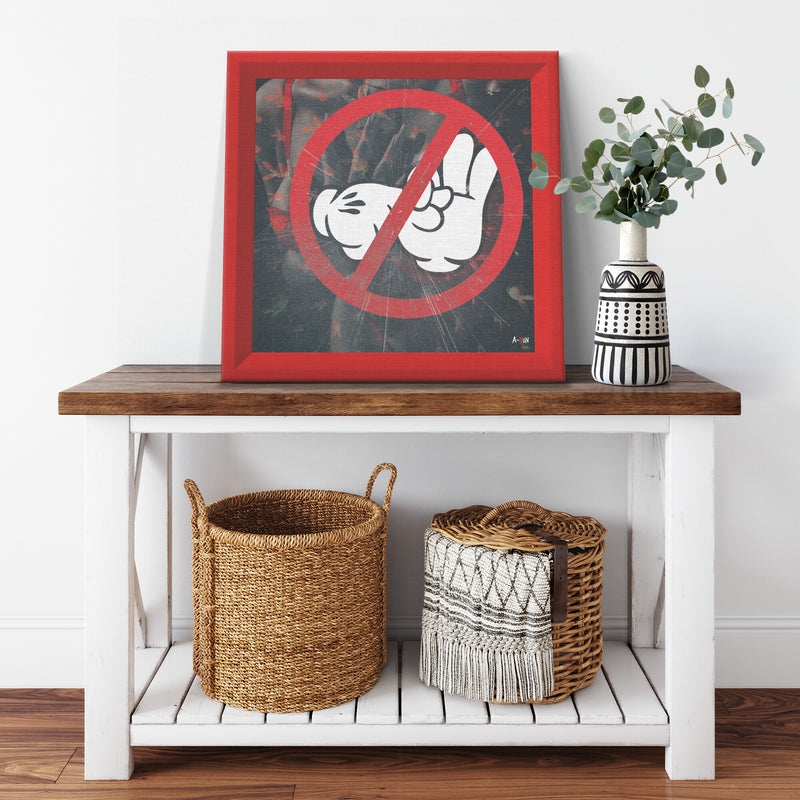 Only Kisses Printed Illusion Frame Red