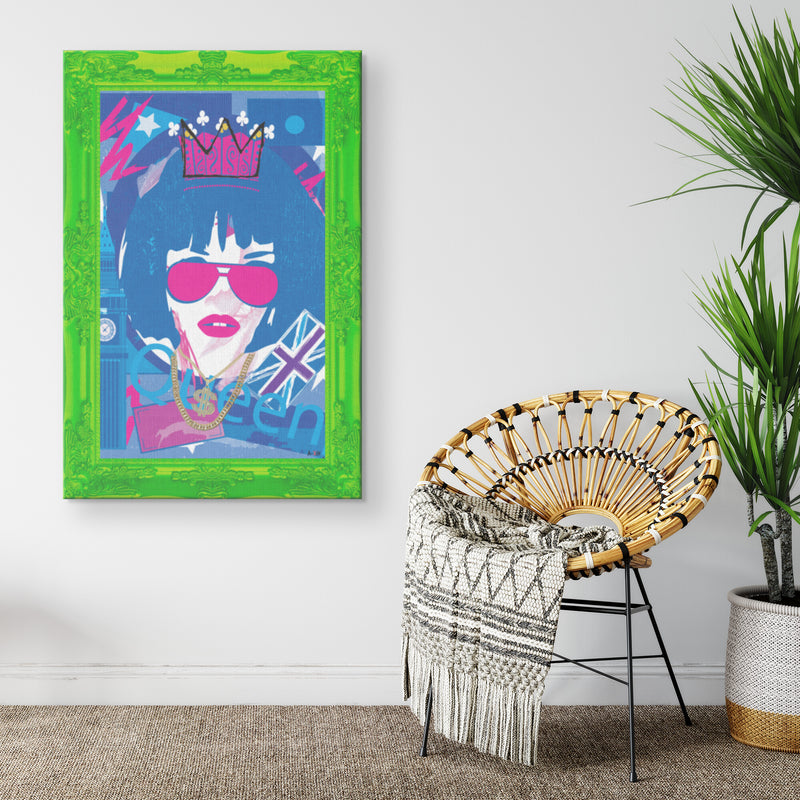 Woman In Love Royal Printed Illusion Frame Green